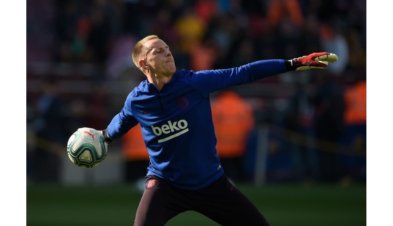 Ter Stegen é o melhor goleiro do mundo, diz presidente do Barcelona