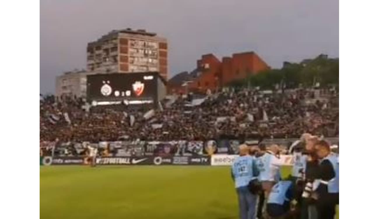Copa Sérvia: com 25 mil torcedores apoiando, Partizan vence e vai à final -  Lance!