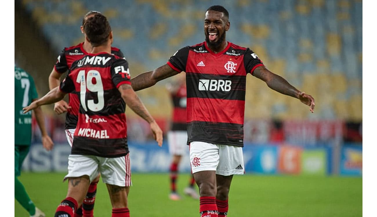 Flamengo transmite jogo no  com 2 milhões simultâneos e