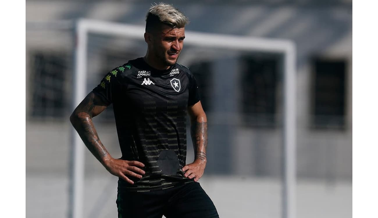 Jogadores do Verdão analisam jogo e Victor Luis afirma: 'Agora não podemos  mais errar' – Palmeiras