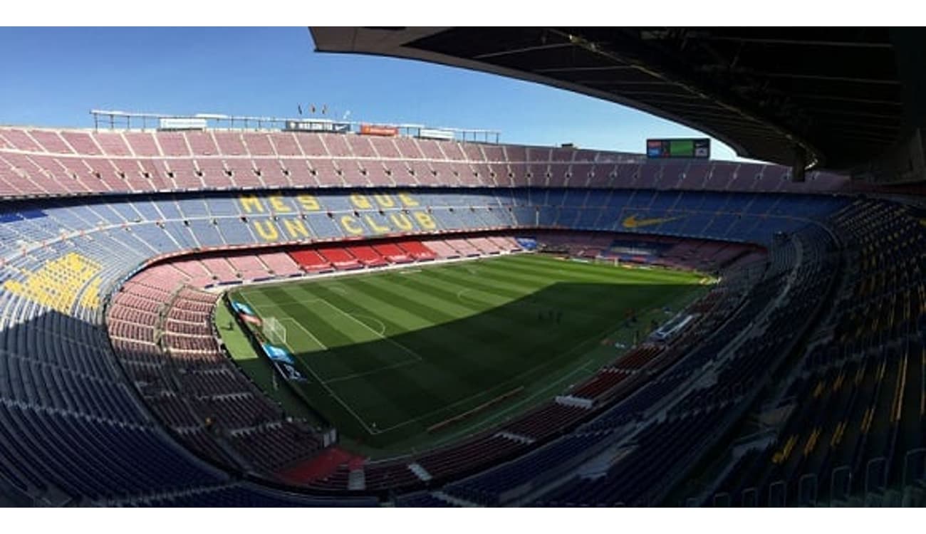 Onde assistir ao vivo o jogo Barcelona x Manchester City hoje,  quarta-feira, 24; veja horário