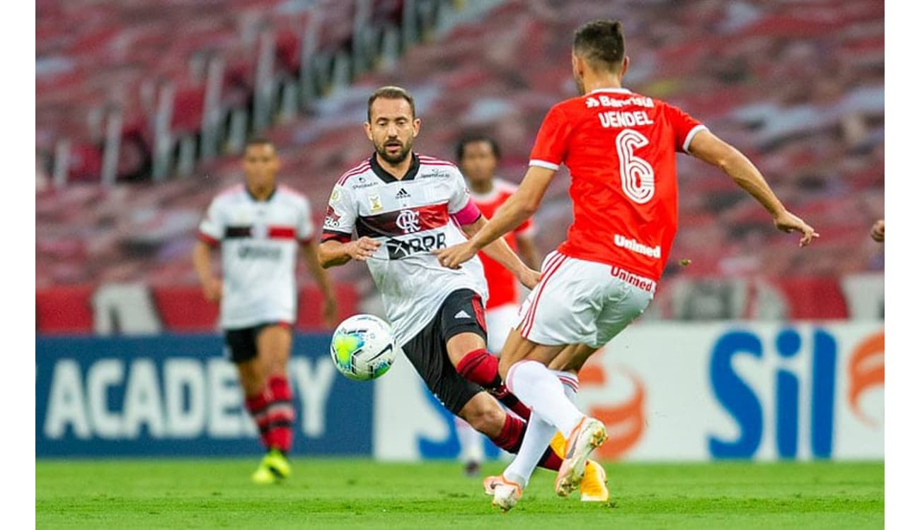 Brasileirão: 1° turno termina com SP em alta e Fla decaindo