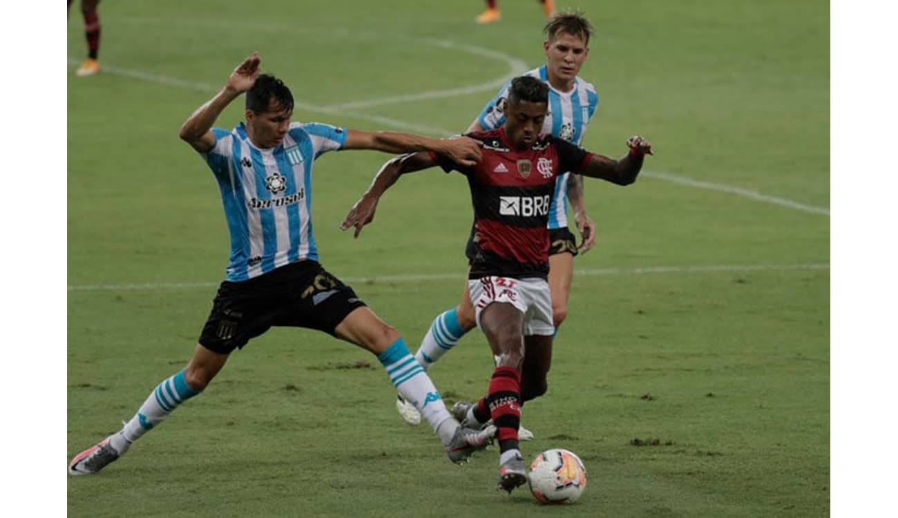 Nos pênaltis, Flamengo é eliminado da Copa Libertadores pelo Racing – Só  Notícias