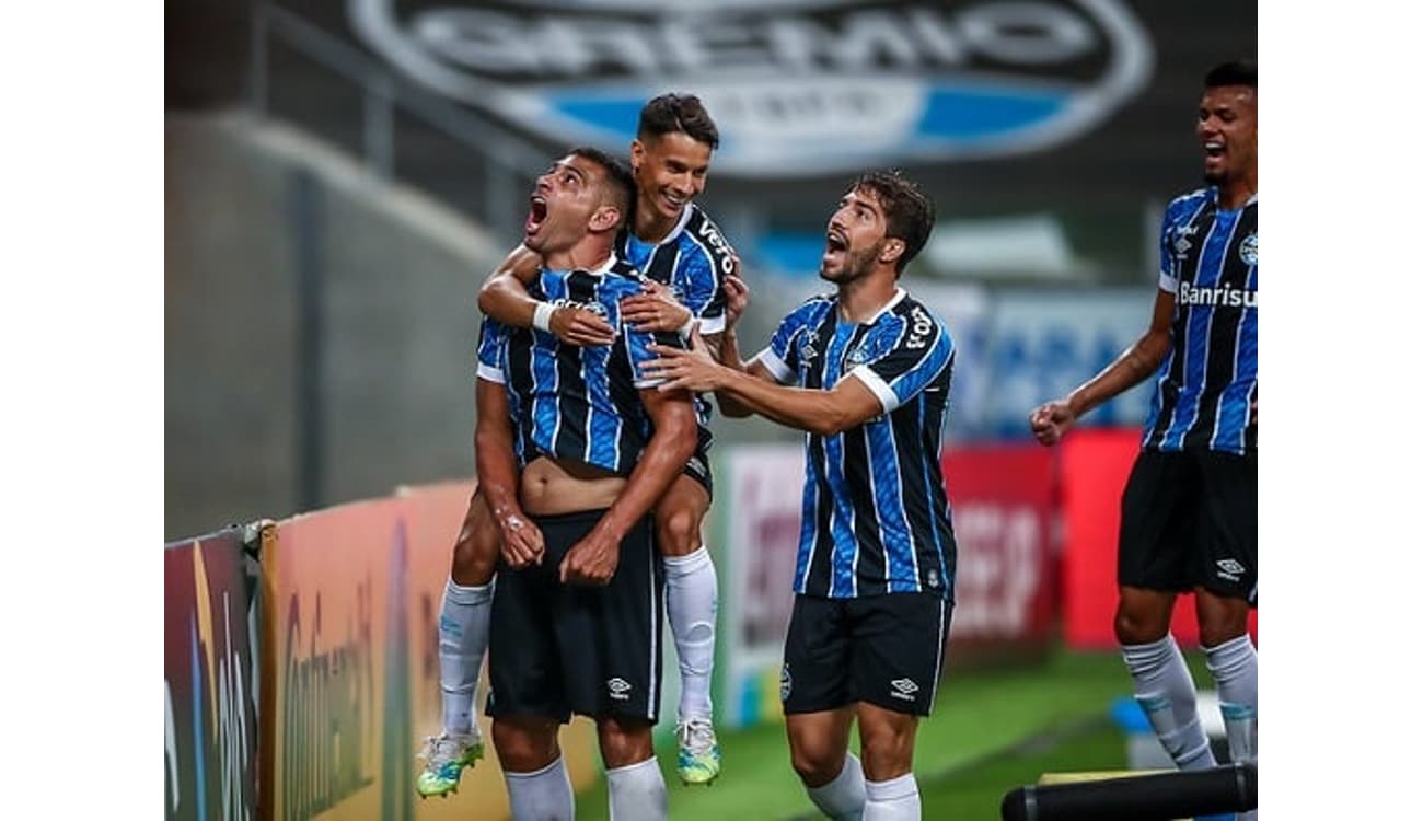 São Paulo enfrenta o Grêmio buscando garantir-se no G4 - Lance!