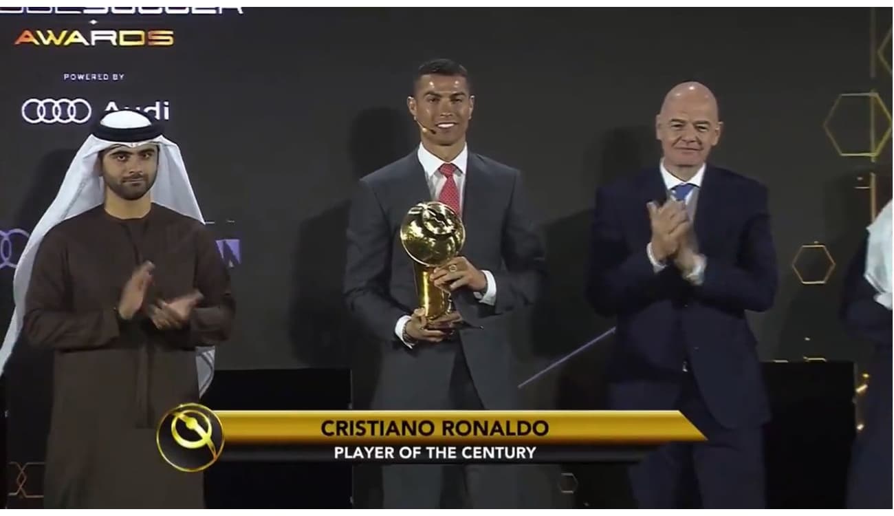 Cristiano Ronaldo eleito pela Marca melhor jogador de todos os
