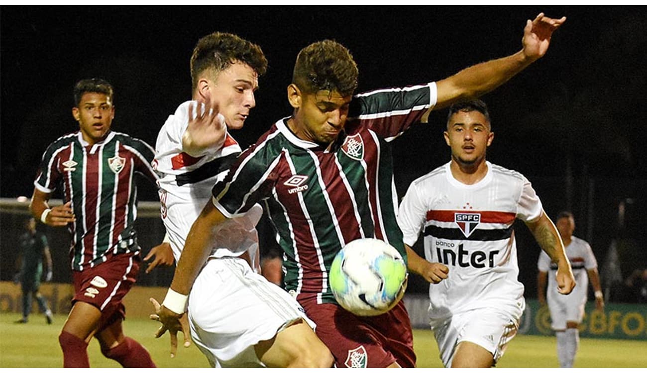 Quem é Matheus Belém? Cria de Cotia foi destaque em empate do São Paulo -  Lance!