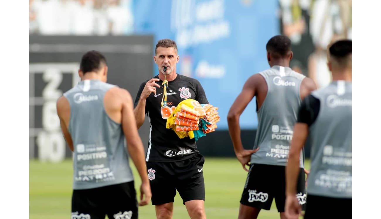 ACESSO TOTAL no CORINTHIANS - Teaser do Documentário 