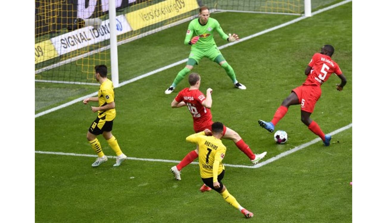 1860 München x Dortmund: onde assistir, horário e escalações do jogo pela  Copa da Alemanha - Lance!