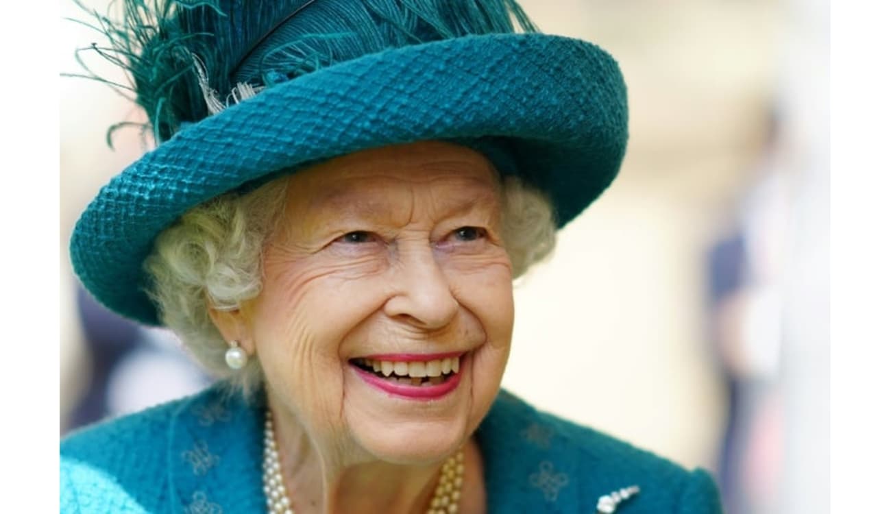 Políticos brasileiros lamentam morte de rainha Elizabeth 2ª