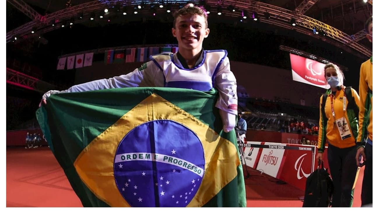 Ouro no tênis de mesa recupera hegemonia da equipe masculina