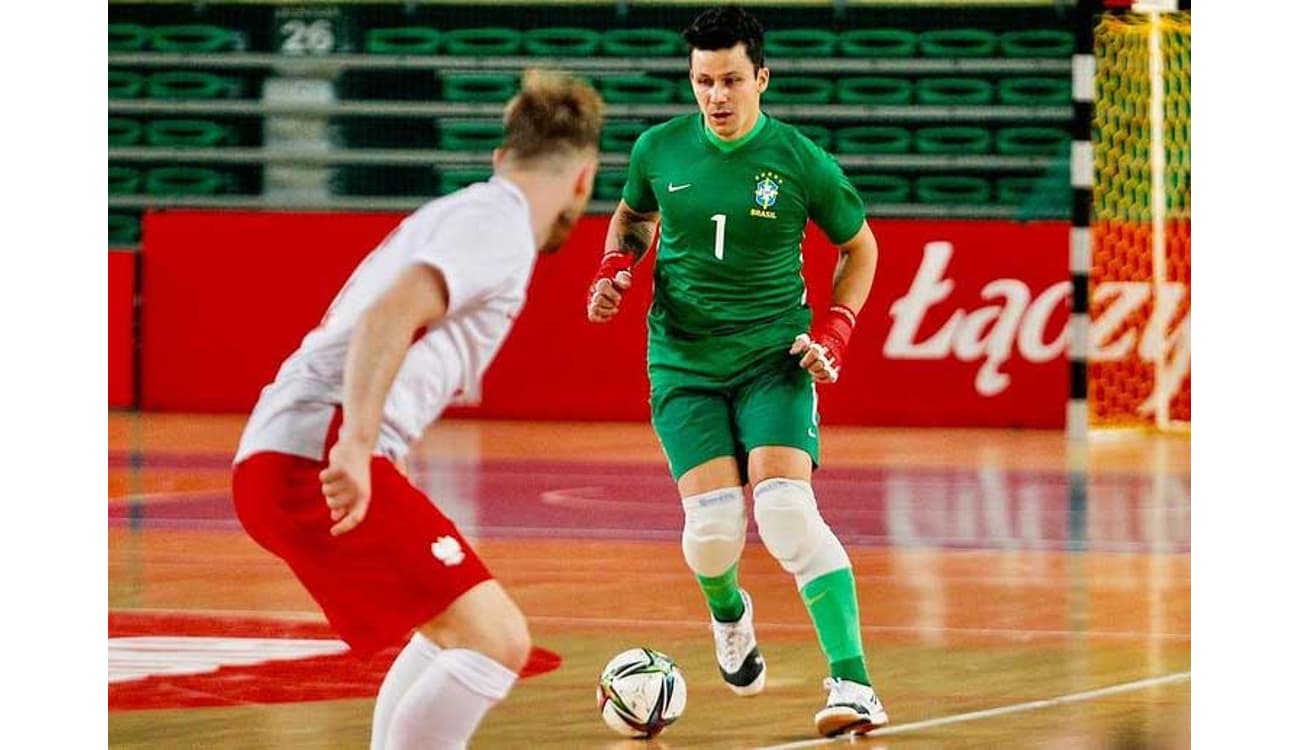 Aqui Acontece - Futsal Awards: brasileiro Guitta é eleito o melhor goleiro  do mundo