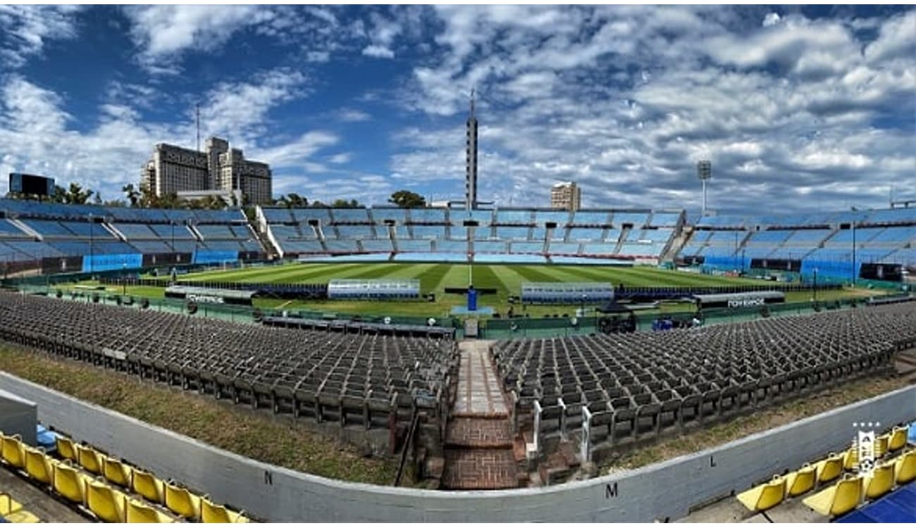 Torcedor do Flamengo devolve ingresso da Libertadores perdido, dá lição de  vida e faz campanha por cortesia: 'Queria esse presente', Flamengo