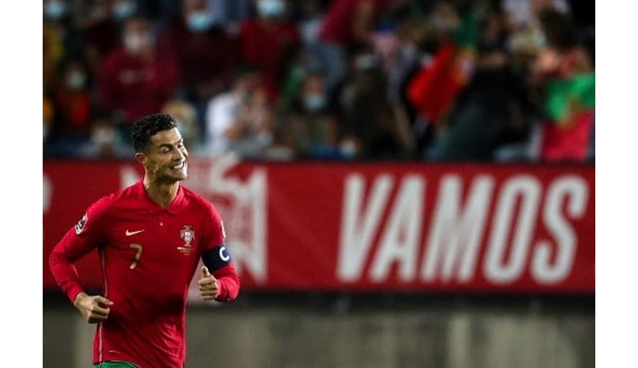 Cristiano Ronaldo faz dois e Portugal goleia Luxemburgo por 6 x 0