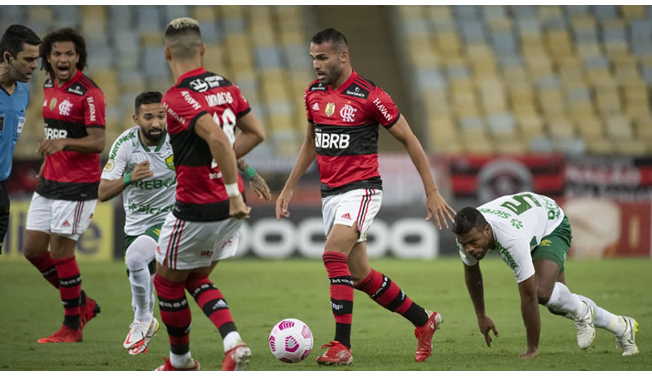 Fluminense e Internacional empatam no Maracanã: 2 a 2 - O Progresso