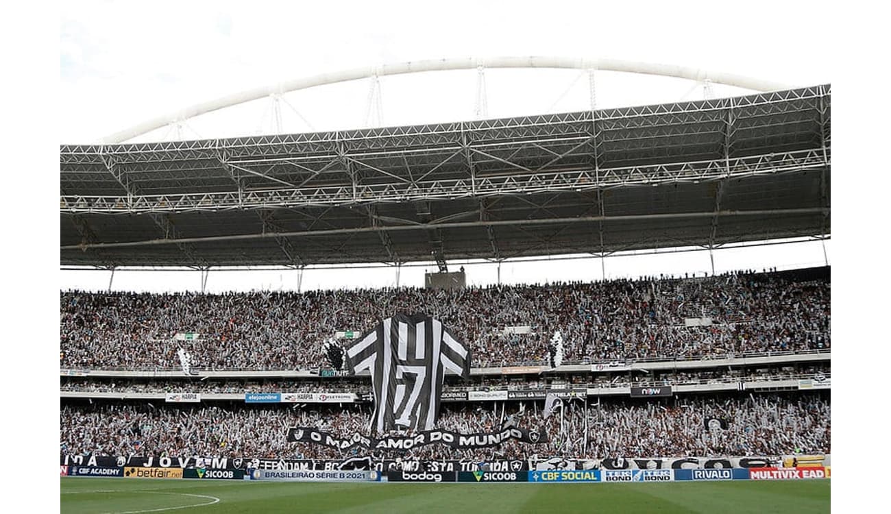 Botafogo-SP marca no fim e supera o Guarani pela Série B