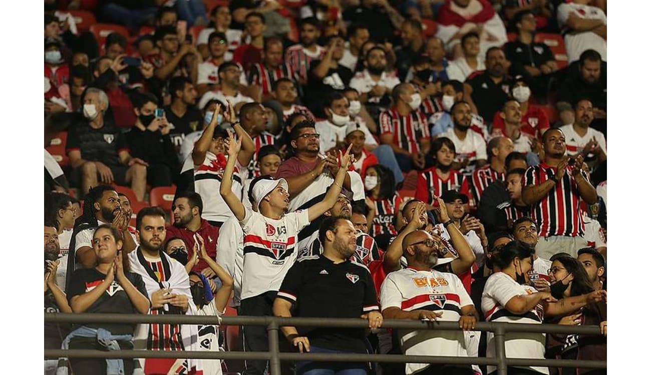 Morumbi vai lotar! São Paulo divulga mais de 26 mil ingressos vendidos  contra o Corinthians