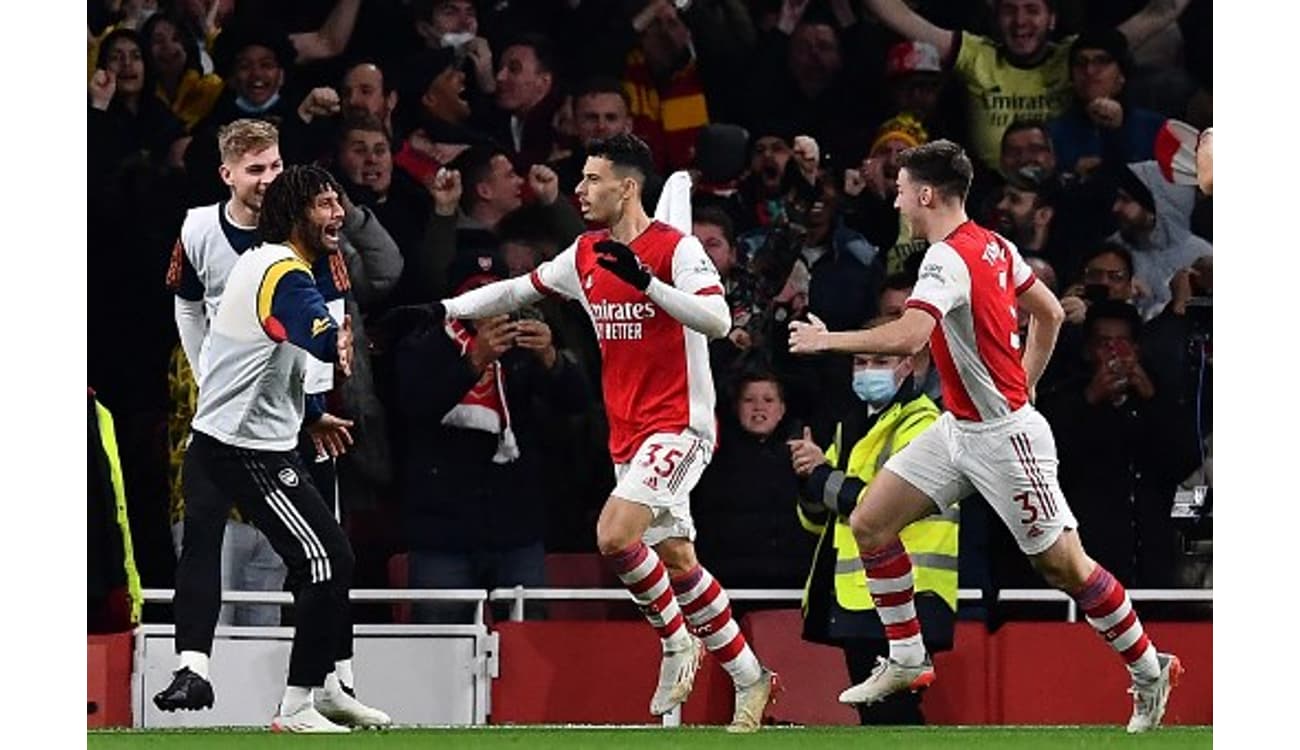 Arsenal Vence West Ham Com Gol De Brasileiro