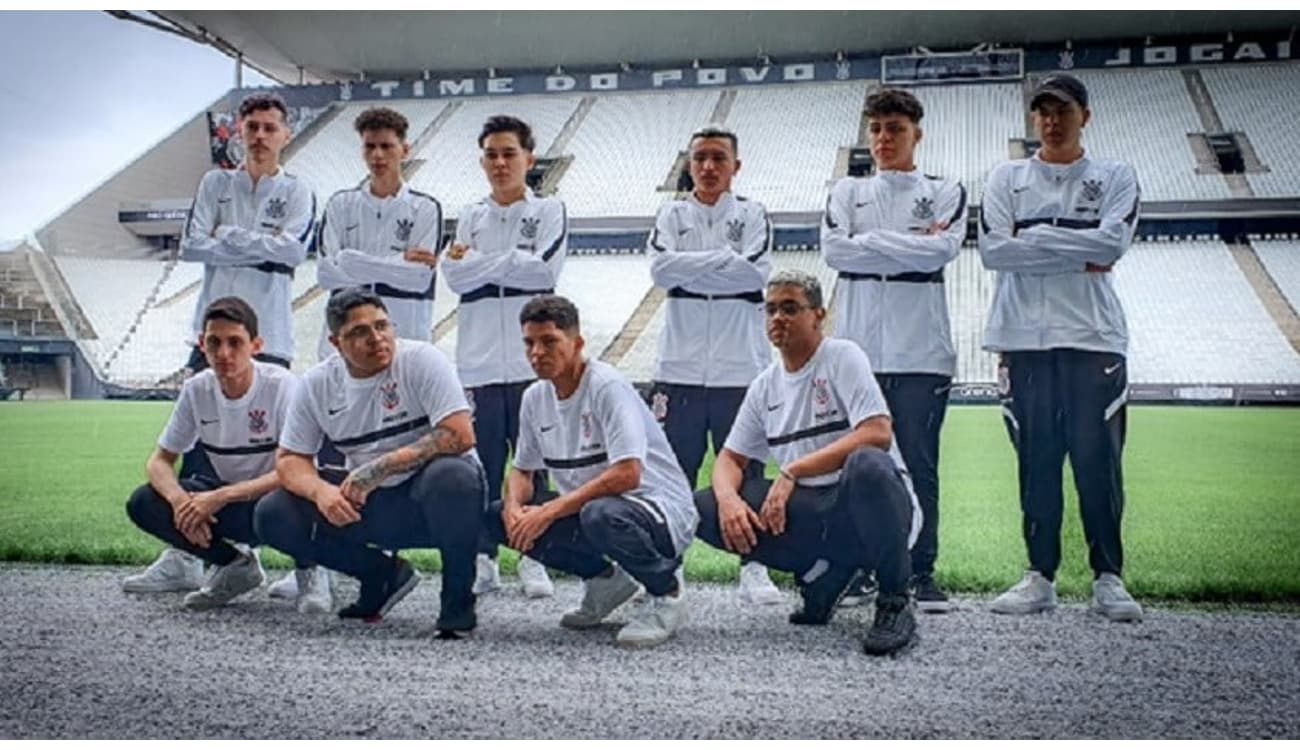 Corinthians Free Fire disputa o último dia de final da AJF ALL IN