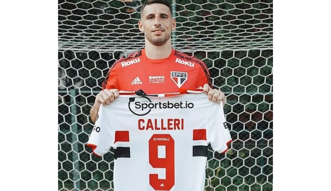 Rogério Ceni anuncia e São Paulo tem novo camisa 9 para substituir Calleri