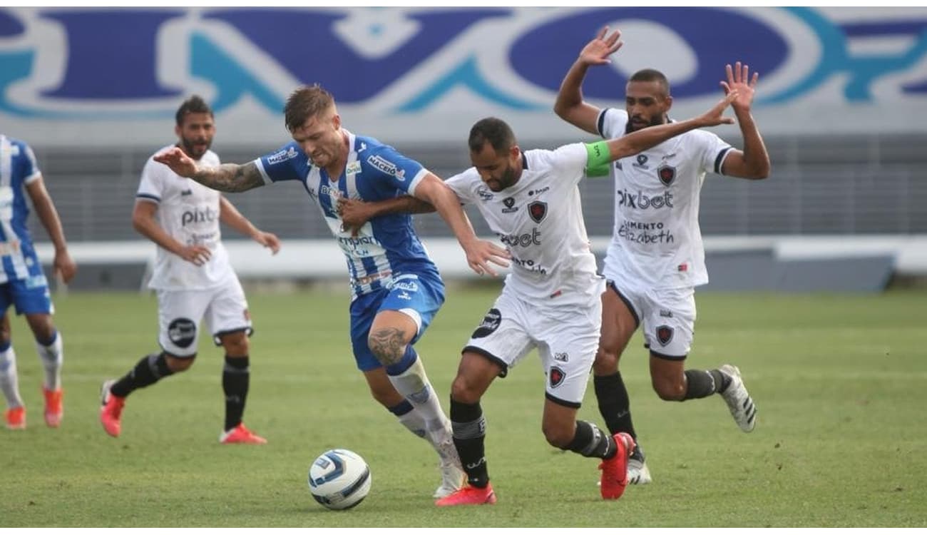 Bahia vence Botafogo no último jogo do Batistão no ano - O que é notícia em  Sergipe