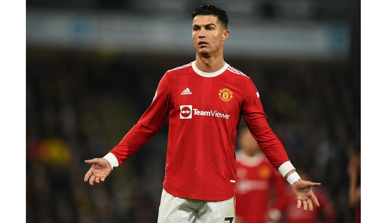 Manchester United anuncia contratação de Cristiano Ronaldo