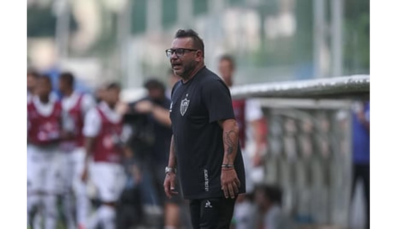 Em busca de título, jogadores do Flamengo pedem paciência antes de