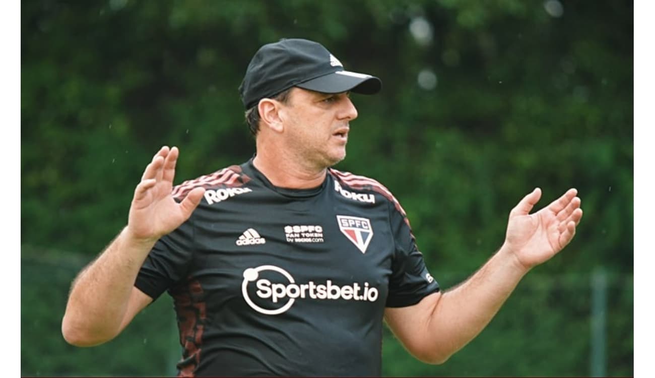 Ceni cita vantagem em calendário contra o Corinthians no passado e diz:  'Somos São Paulo, temos que superar' - Lance!