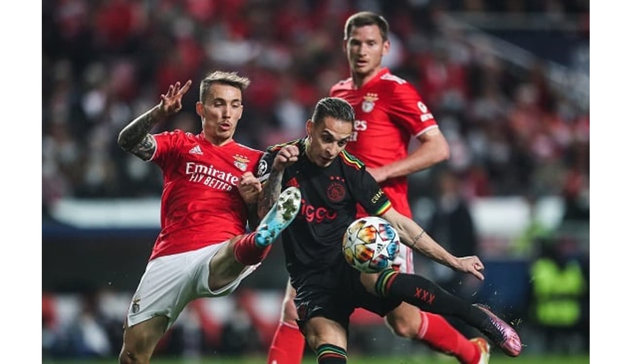 Champions: em jogo movimentado, Benfica e Ajax empatam em 2 x 2