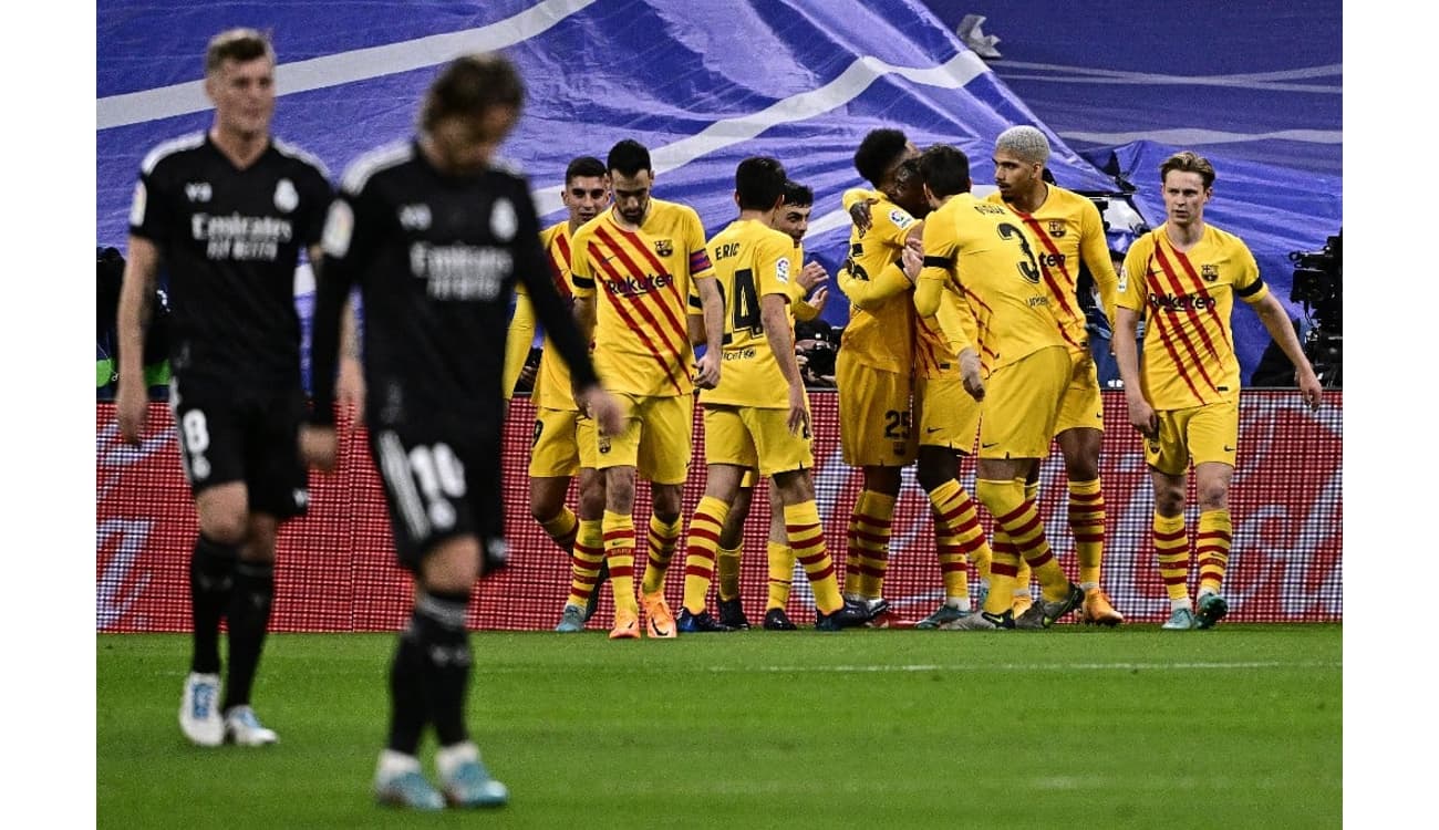 4 Jogos Futebol de Botão Barcelona Real Madrid Psg M. City