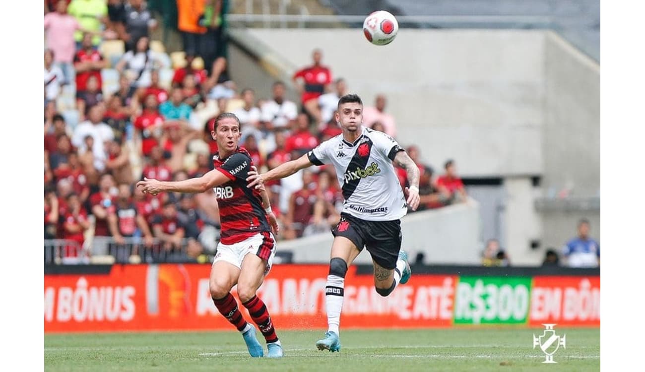 Flamengo e Vasco fazem clássico no Brasileirão sob gestões