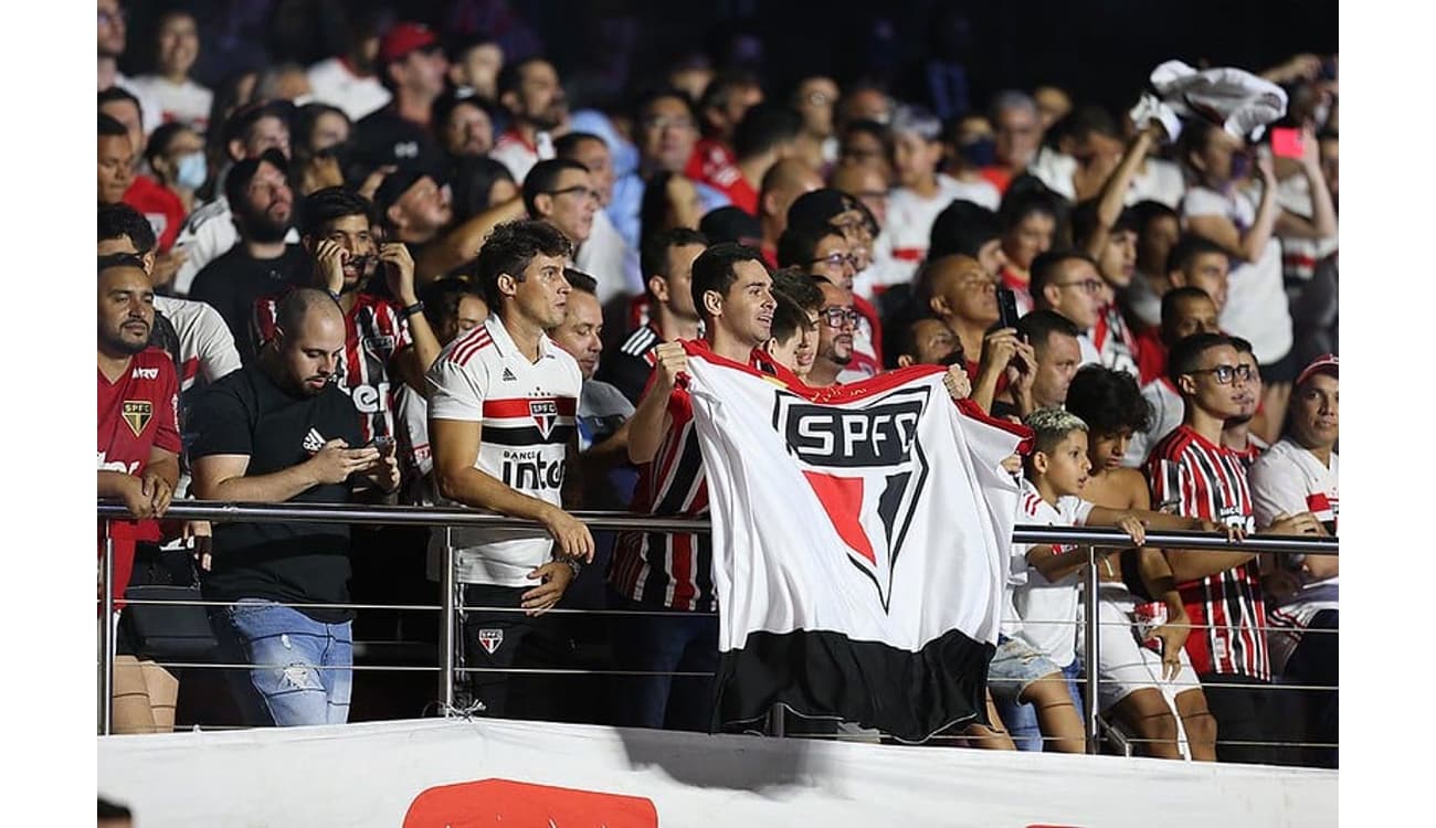 ANÁLISE: São Paulo domina o Palmeiras e mostra que pode 'brigar' contra  qualquer adversário - Lance!