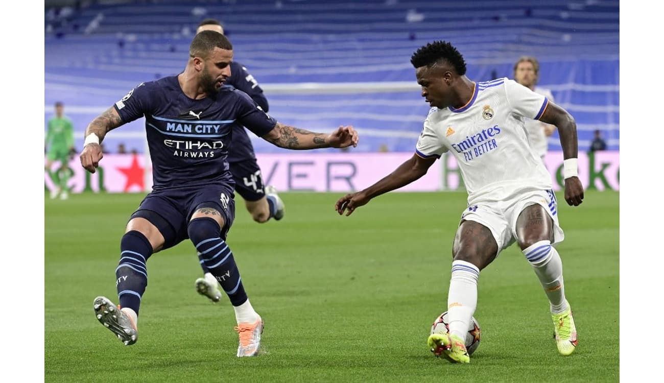 Estrela Vermelha x Manchester City: tempo real e onde assistir ao jogo pela  Champions League