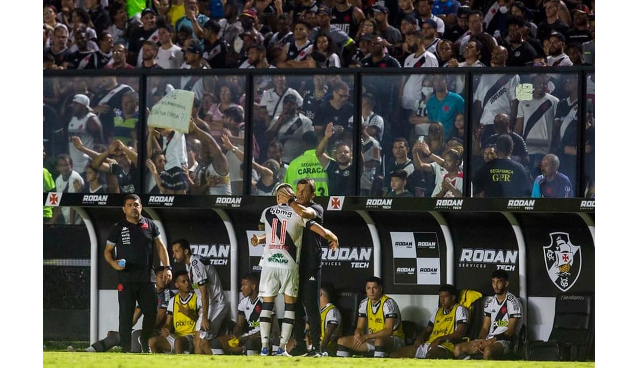 Botafogo-SP vence, segura Criciúma no 2º lugar e encosta no G4 da Série B