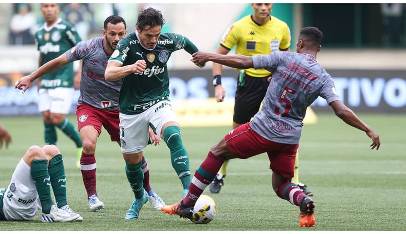 Lance 'apitoresco' de Palmeiras x Flamengo muda a regra do jogo