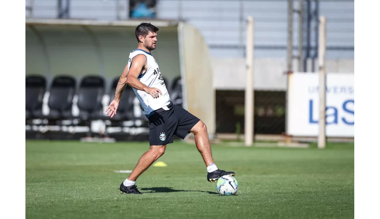 Atacante do Grêmio, Ferreira tem hérnia inguinal e passará por