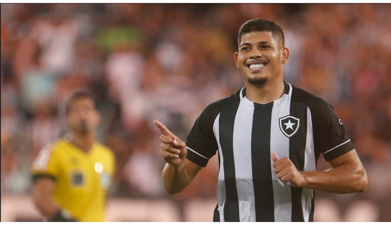 Em nota, Botafogo afirma querer jogar contra o Fortaleza na terça-feira -  Lance!