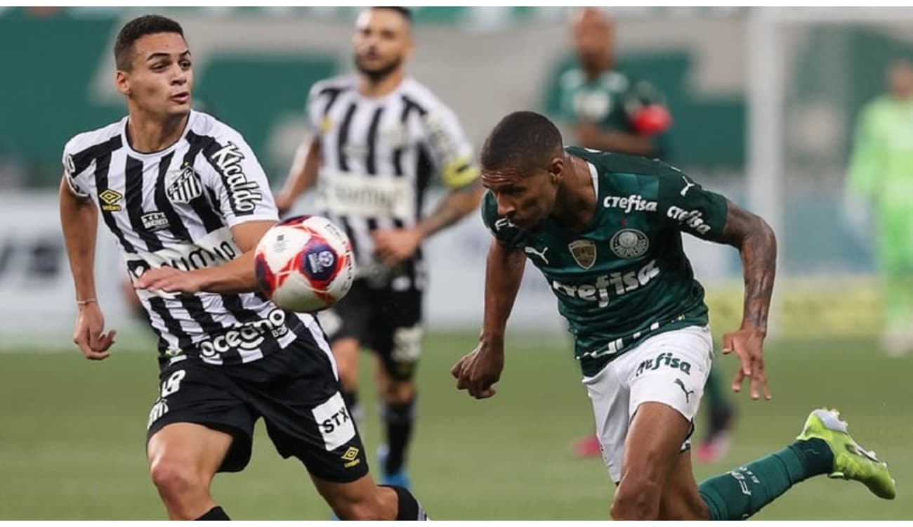 Wesley se destaca em treino e deve ser titular no clássico com o Santos