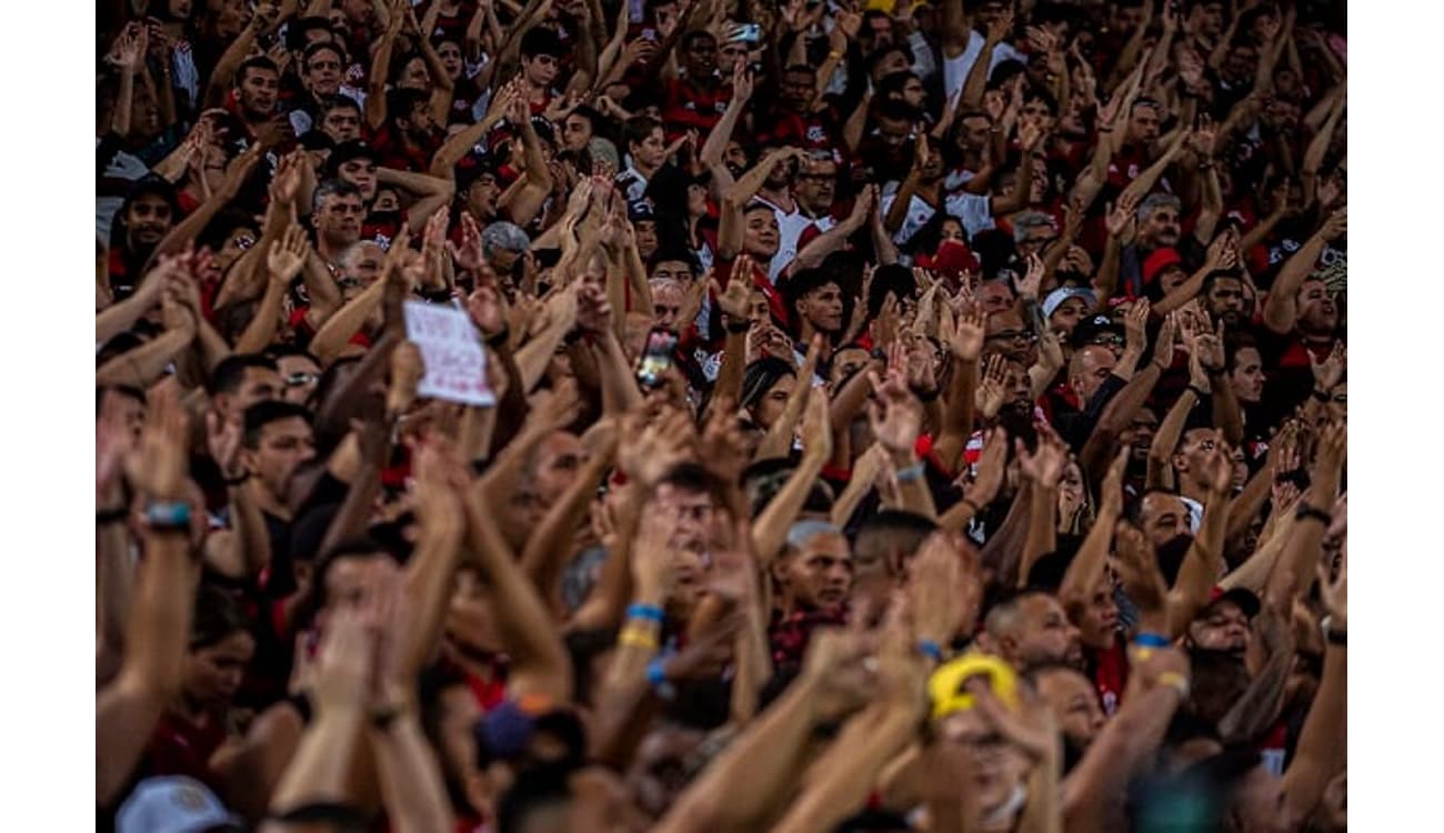 Torcida do Flamengo supera R$ 100 mil em arrecadação com 'tropa da  vaquinha'; veja detalhes de festa para final da Copa do Brasil - Lance!