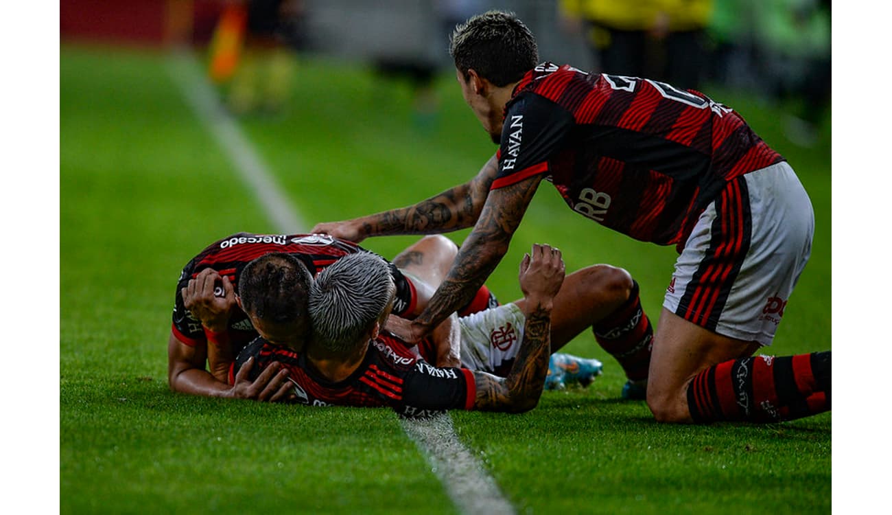 MELHORES MOMENTOS DO JOGO DO FLAMENGO: Veja como foi a vitória