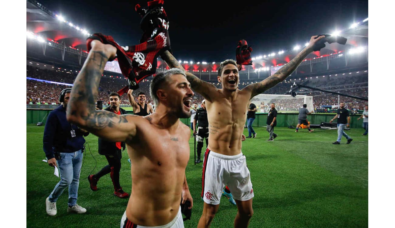 Arrascaeta é o craque da Copa do Brasil, Cássio é o melhor goleiro