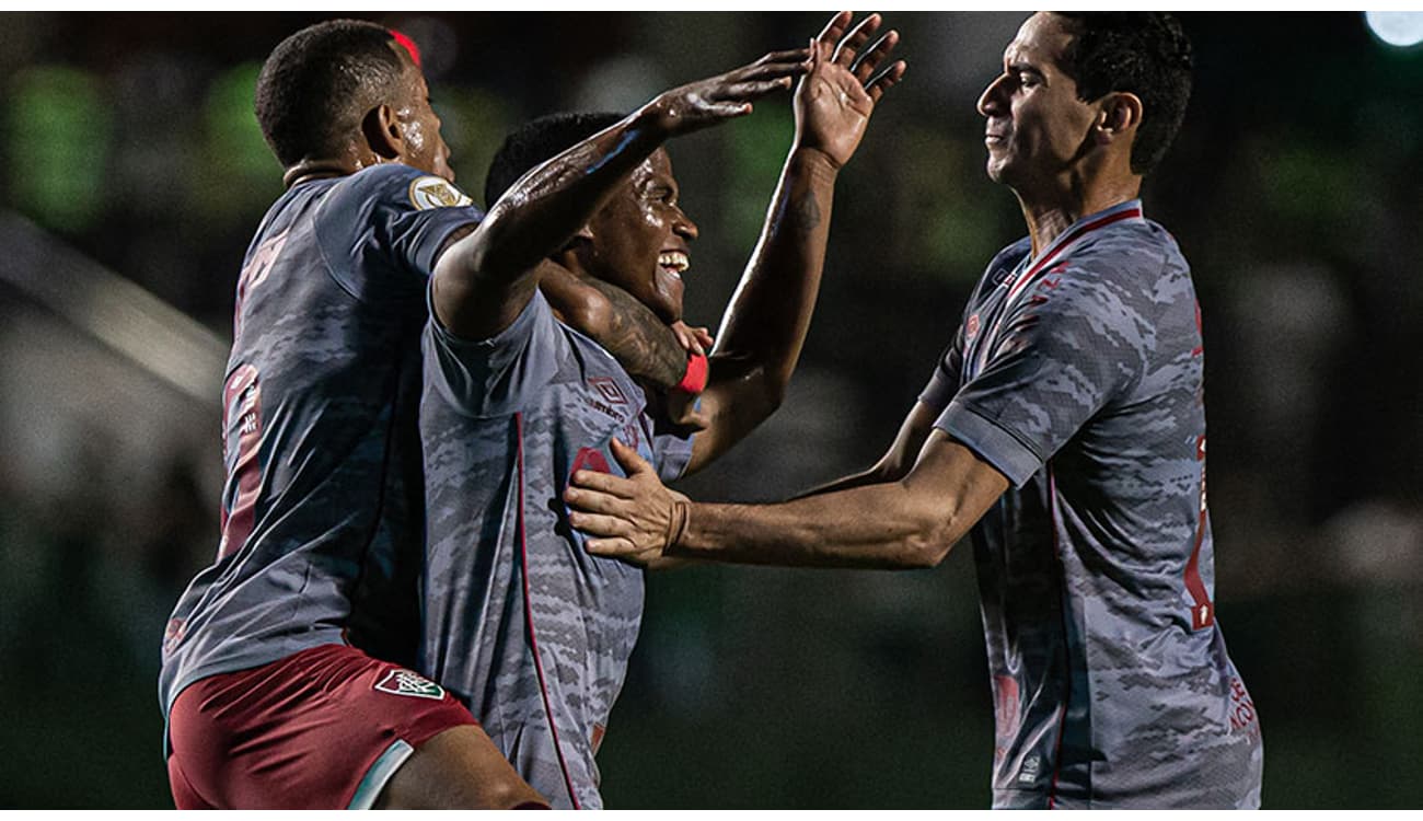 Em jogo de oito gols, Goiás perde para Fluminense de virada - @aredacao