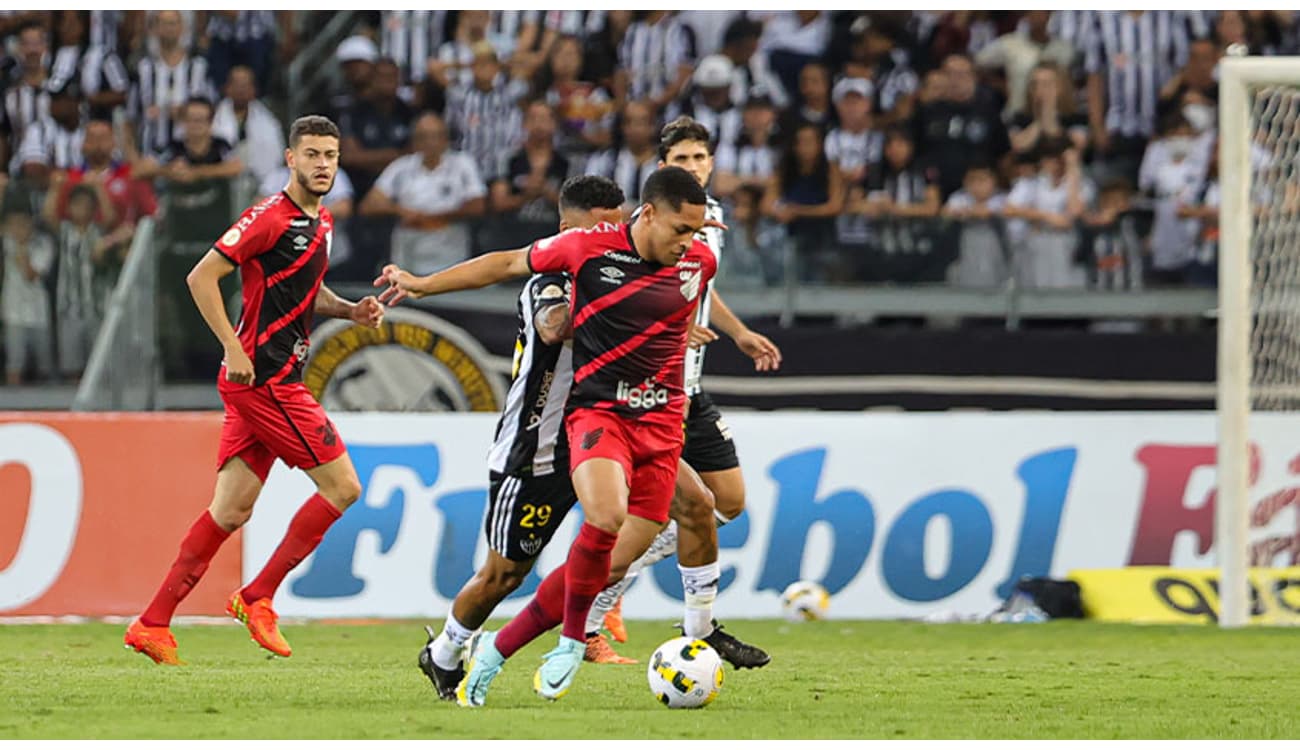 📢VITORIA-EMPATE-DERROTA EM PELOTAS SIGNIFICADO ⚽ CENTRO-AVANTE FAZ FALTA  ATLÉTICO GALO NOTÍCIAS HOJE 