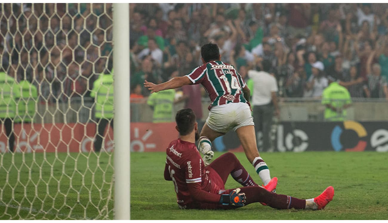 Fluminense F.C. on X: FIM DE JOGO. Flu luta até o fim e busca o empate com  o Botafogo no Maraca. PH Ganso e Matheus Martins marcaram os gols do  Tricolor.  /