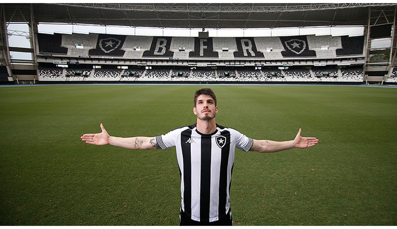 Jogador de Série C': torcedores do Botafogo criticam Piazon contra