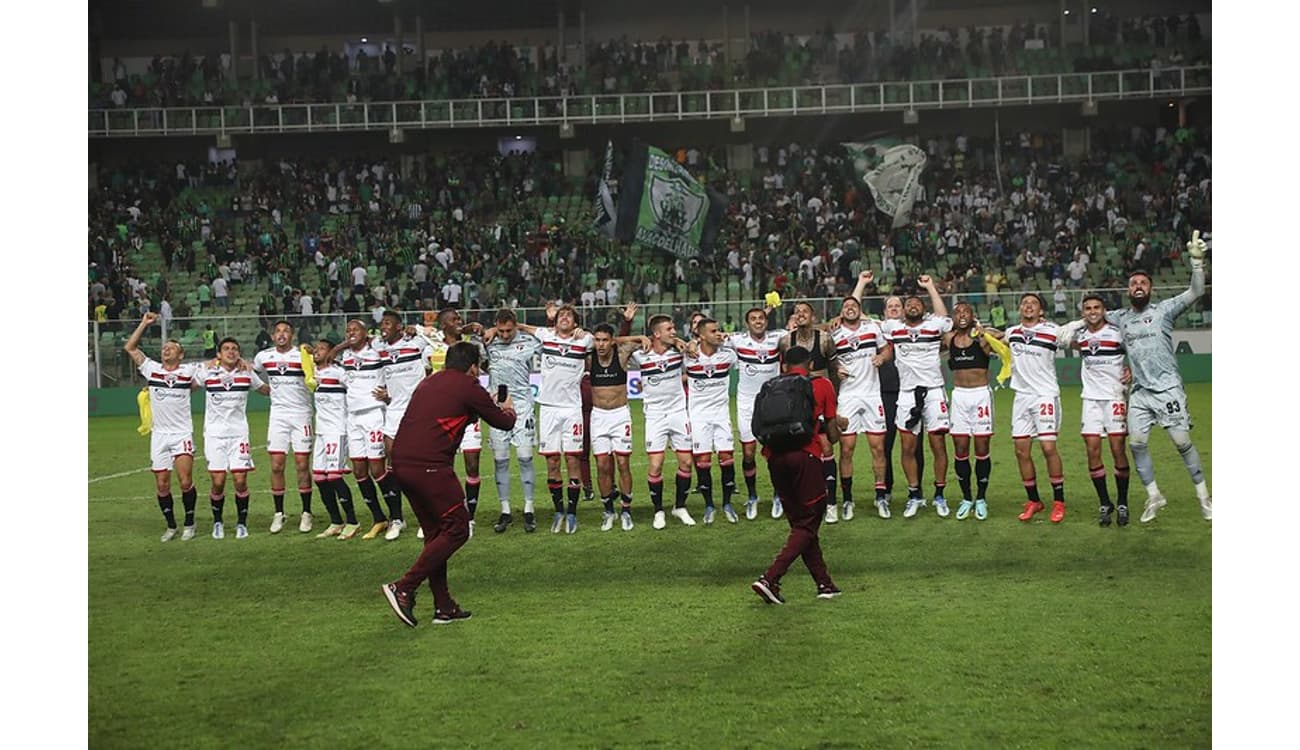 Sao Paulo, Sao Paulo, Brasil. 12th Apr, 2022. Libertadores Soccer