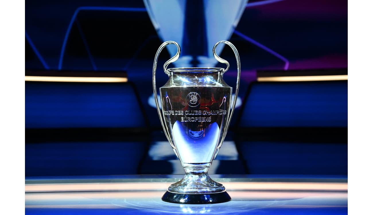 Quais são os valores recebidos pelos clubes na Champions League? Confira as  premiações - ISTOÉ Independente