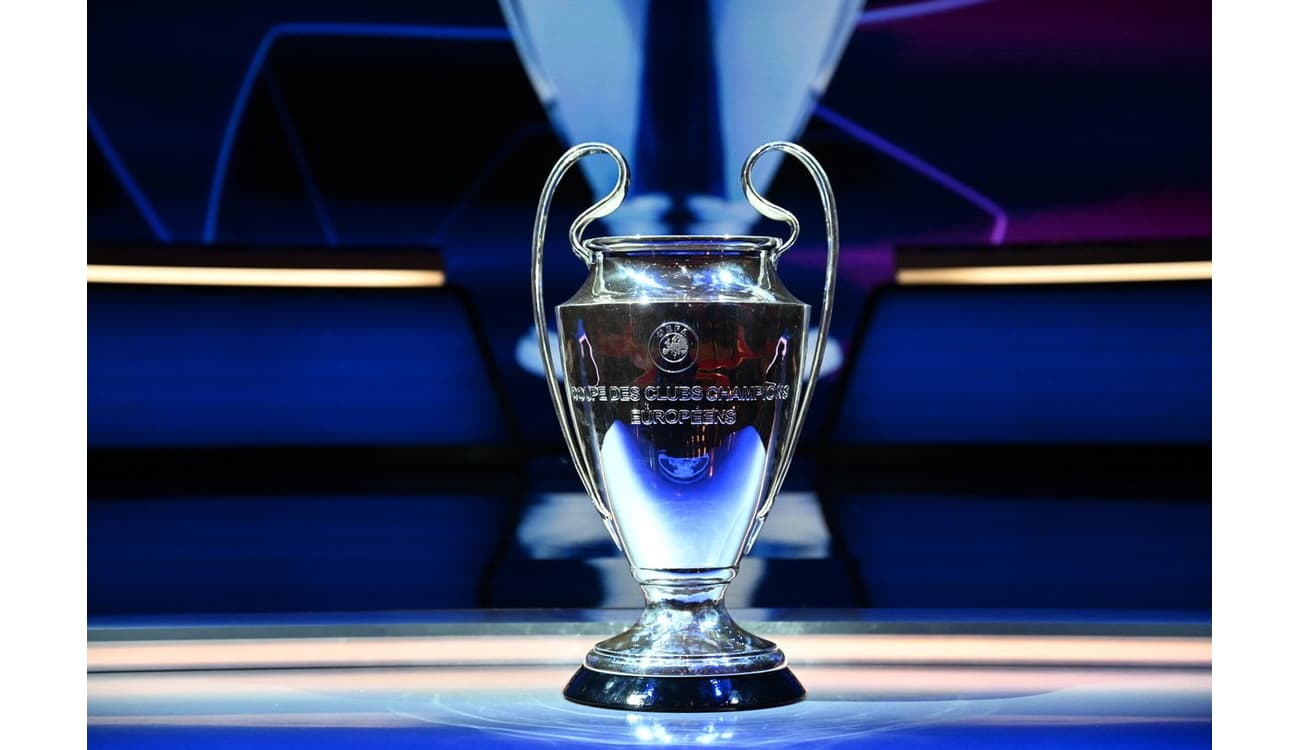 Sorteio dos grupos da Champions League 2022/23