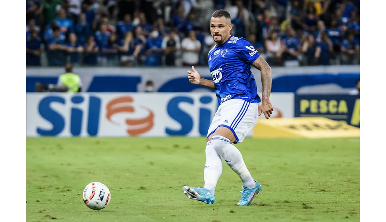 Neto Moura, do Cruzeiro, entra na mira de clubes do Brasil e do exterior -  Superesportes