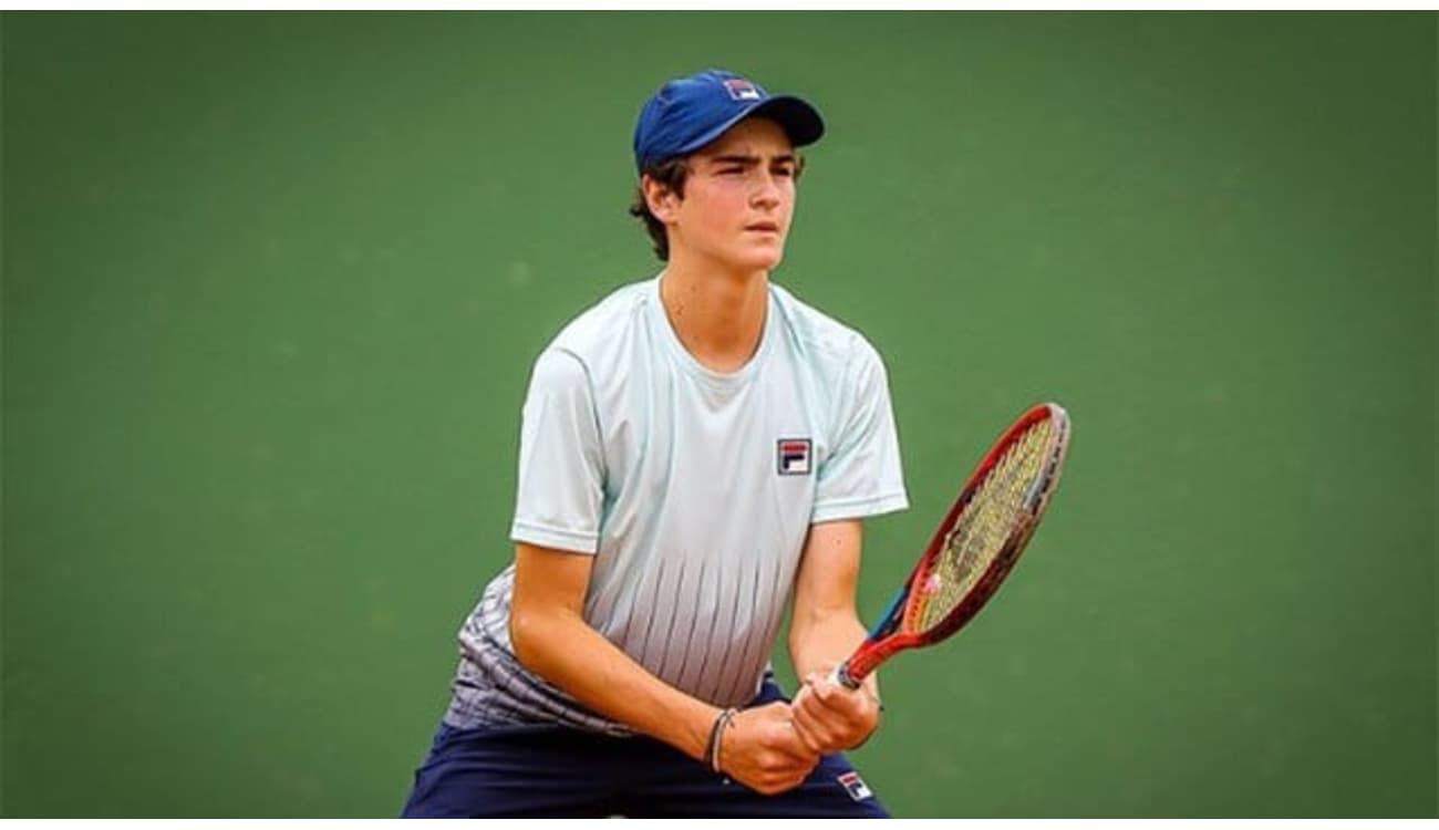 O brasileiro João Fonseca é o campeão da categoria juvenil do US Open