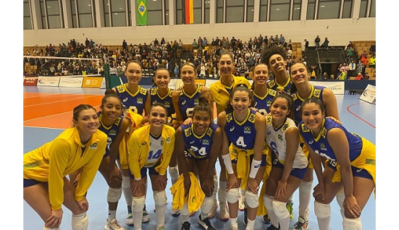 CBV divulga convocação da seleção feminina de vôlei com força